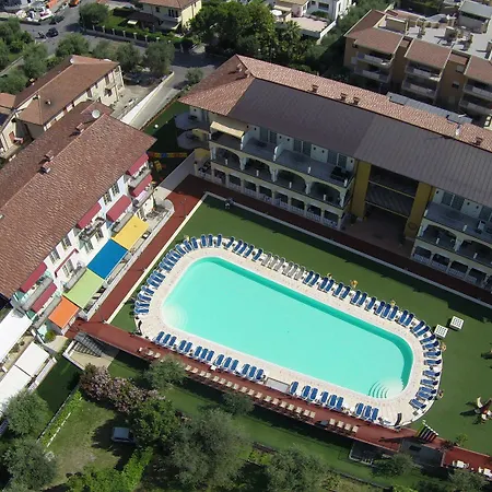Appartement Giardino Dei Colori Dianella Pool Relax &family Friendly